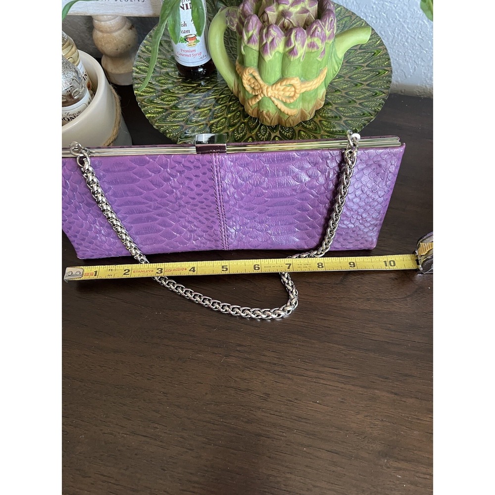 Valerie Steven's Faux Snakeskin Clutch - Picture 8 of 16